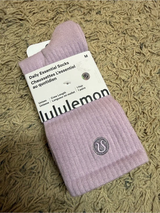 lululemon athletica Accessories - NWT Lululemon Lavender Daily Essentials Crew Socks (size medium)